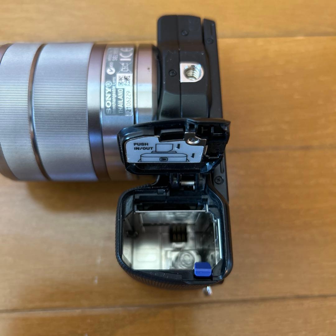 SONY NEX-5 ミラーレス一眼カメラ　充電器付き