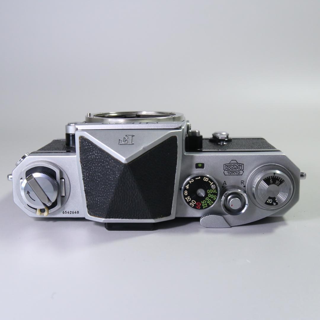 ☆初期モデル☆美品の完全動作 Nikon F アイレベル　＃338
