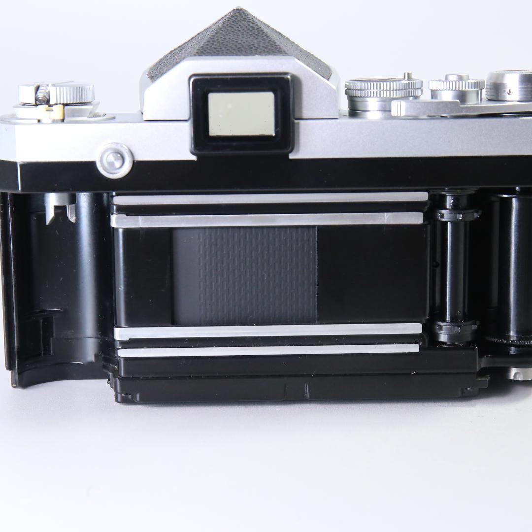 ☆初期モデル☆美品の完全動作 Nikon F アイレベル　＃338