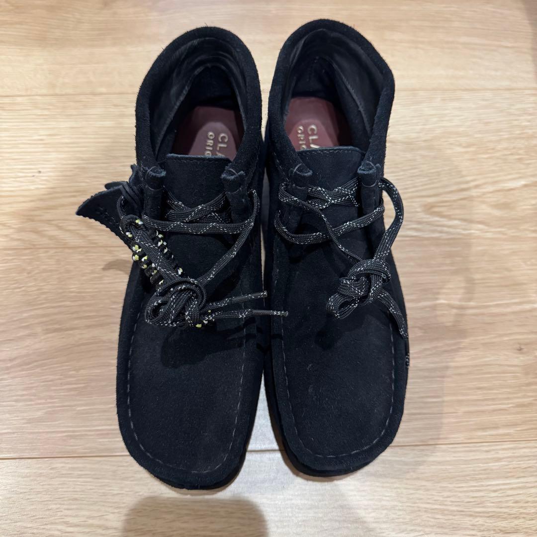 クラークス／ワラビーブーツ ゴアテックス/ブラッ ク/替え紐付き/UK6