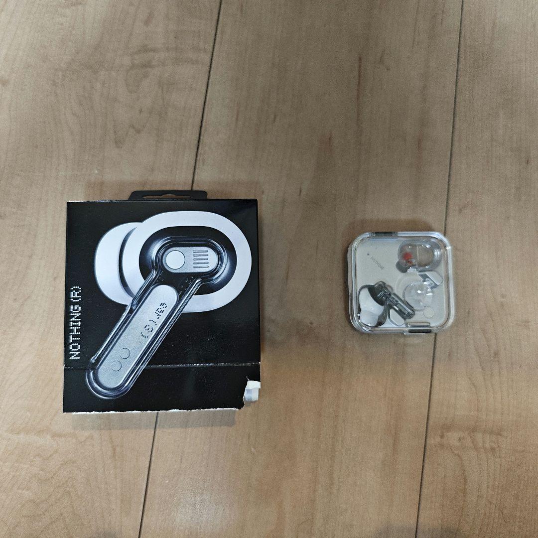 Nothing ear (3)　右耳なし