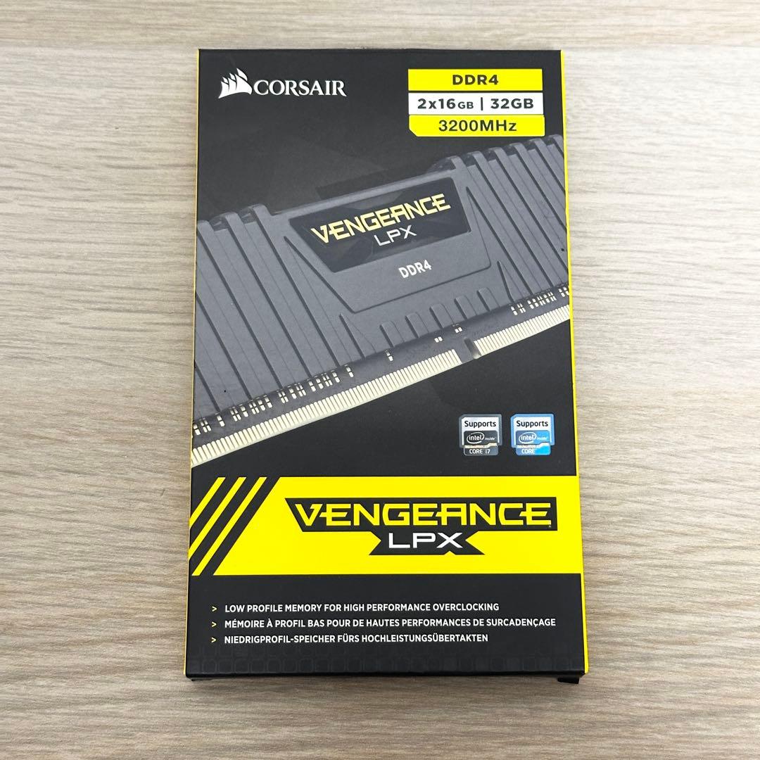 CORSAIR DDR4 メモリ 32GB(16GB×2)