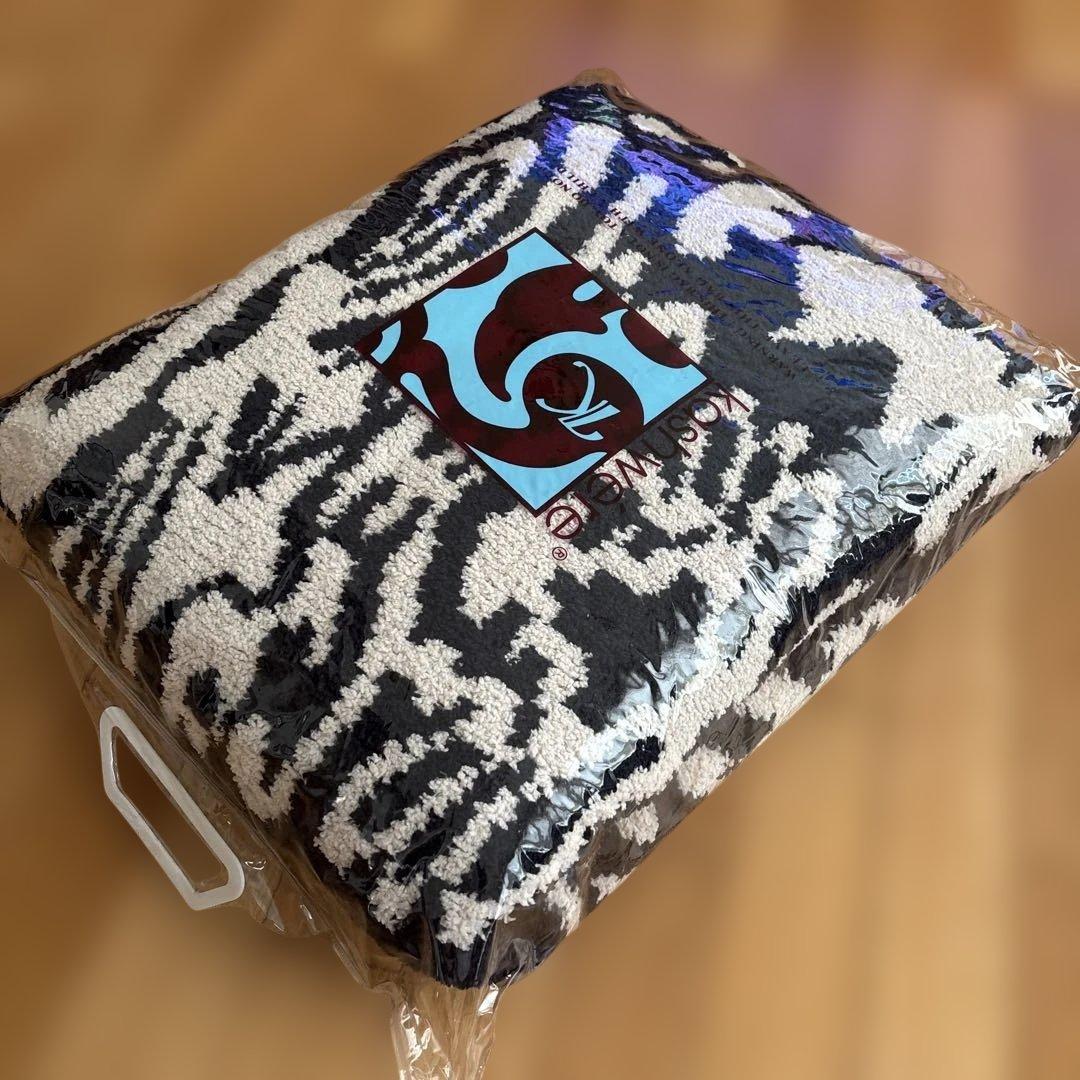 カシウエア　ダマスク　大判　ブランケット　毛布　ネイビー