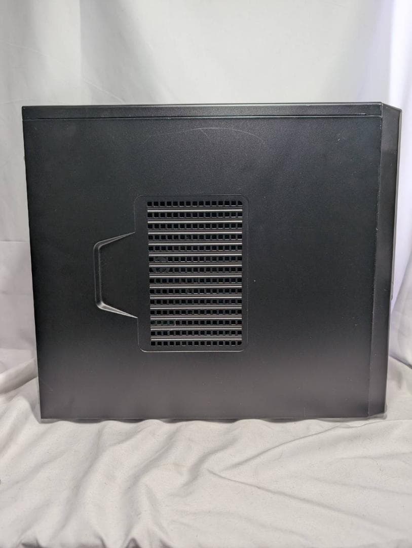 8画面対応 トレーダー向けPC Core i7 メモリ16GB 高速SSD