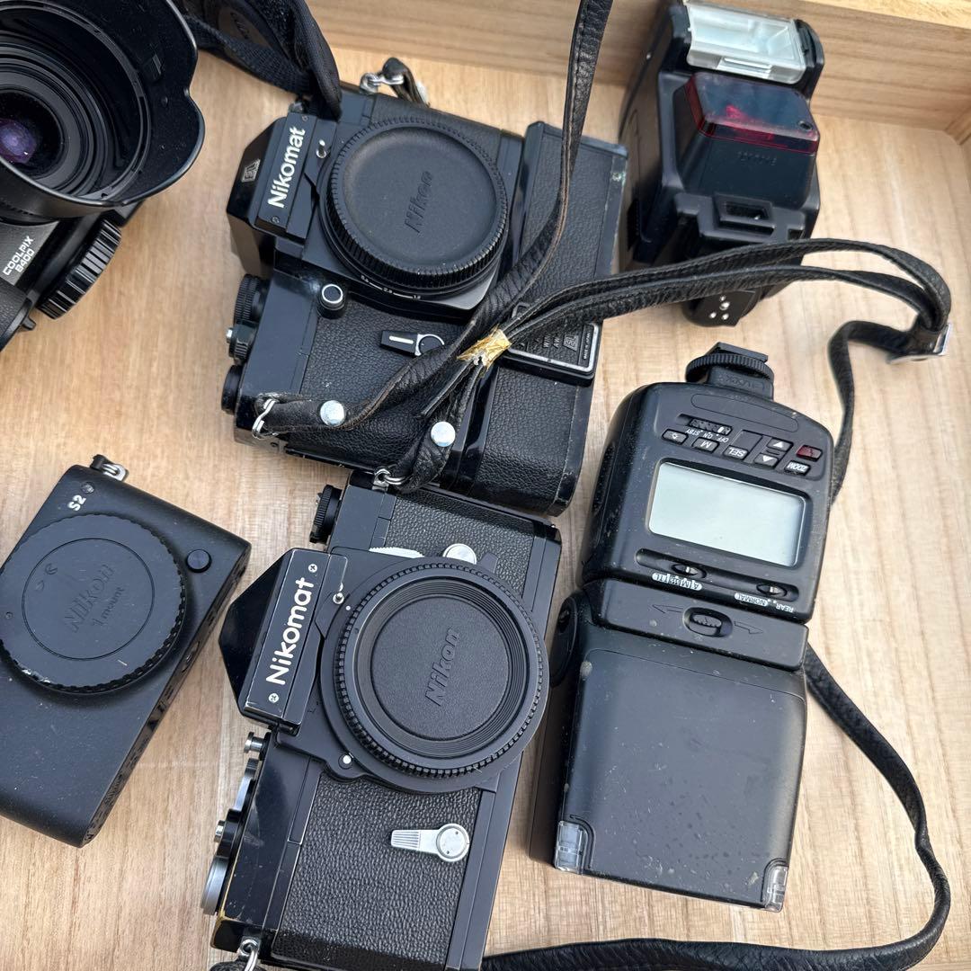 ニコン　カメラとレンズなど　動作確認不可ジャンクとして　カメラまとめ売り