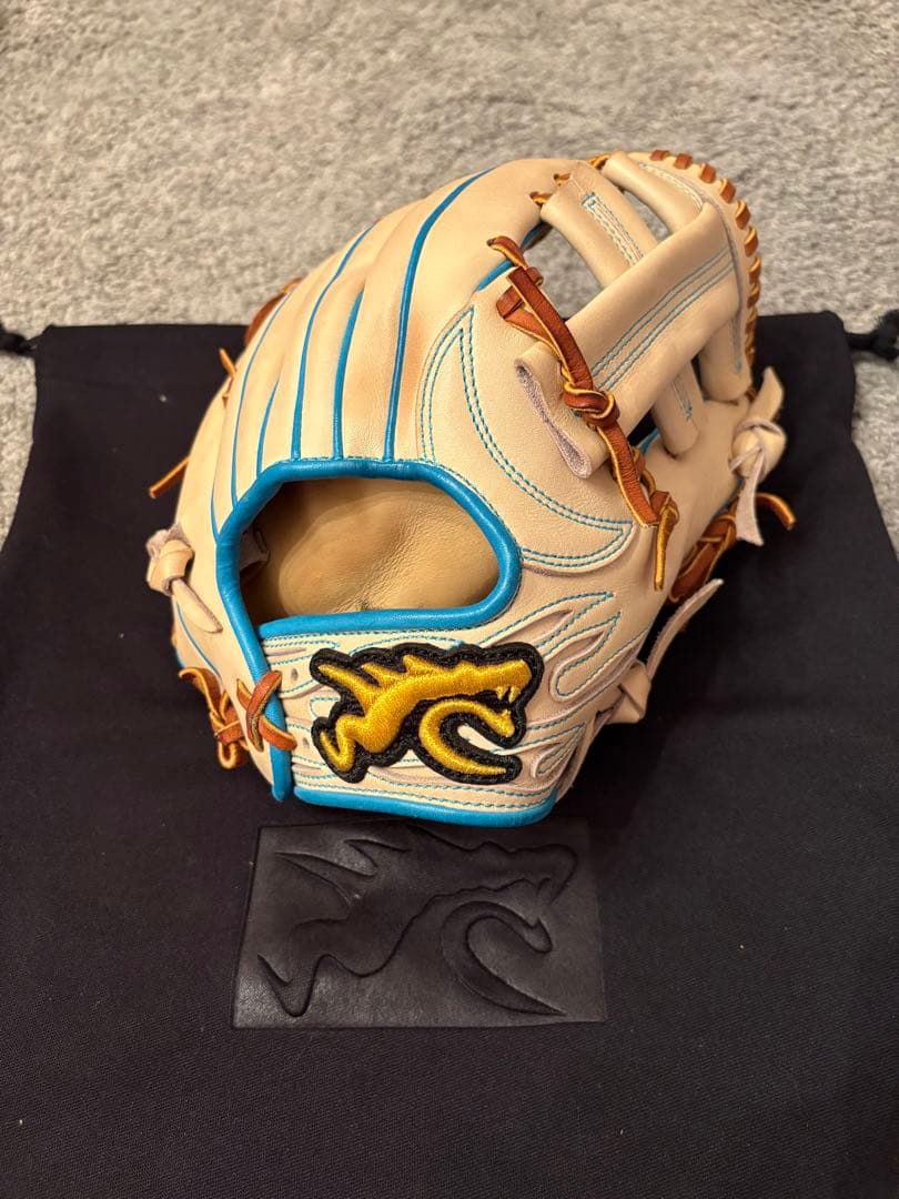 【Sっち】超貴重モデル　ＲＹＵ　硬式皮革軟式仕様限定グローブ　内野用