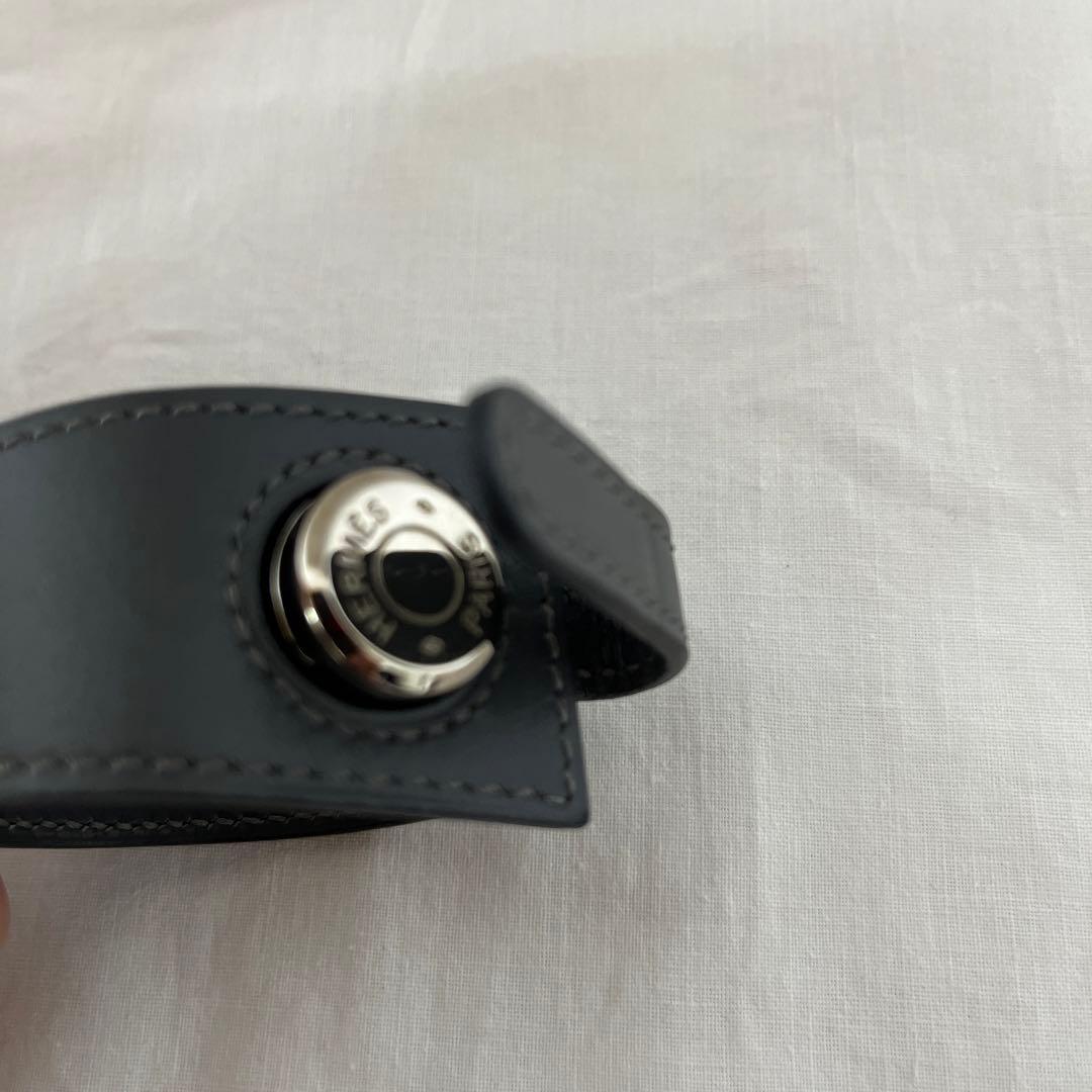 美品 HERMES レザーブレスレット バングル セリエ　D刻印