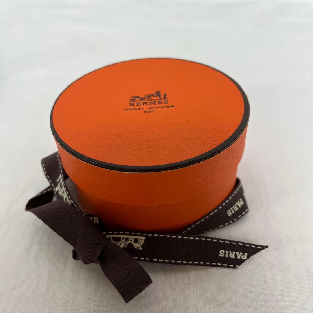 美品 HERMES レザーブレスレット バングル セリエ　D刻印