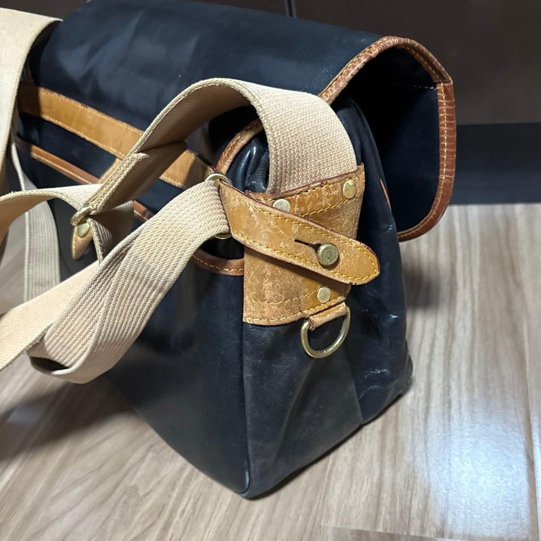 t*r様 リノベ済‼️HUNTING WORLD ショルダーバッグ