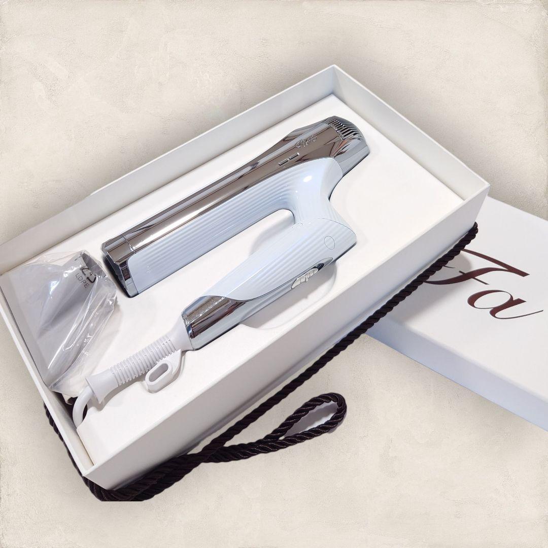 ✨特別価格✨ リファ ビューテックドライヤー RE-AX-02A ホワイト