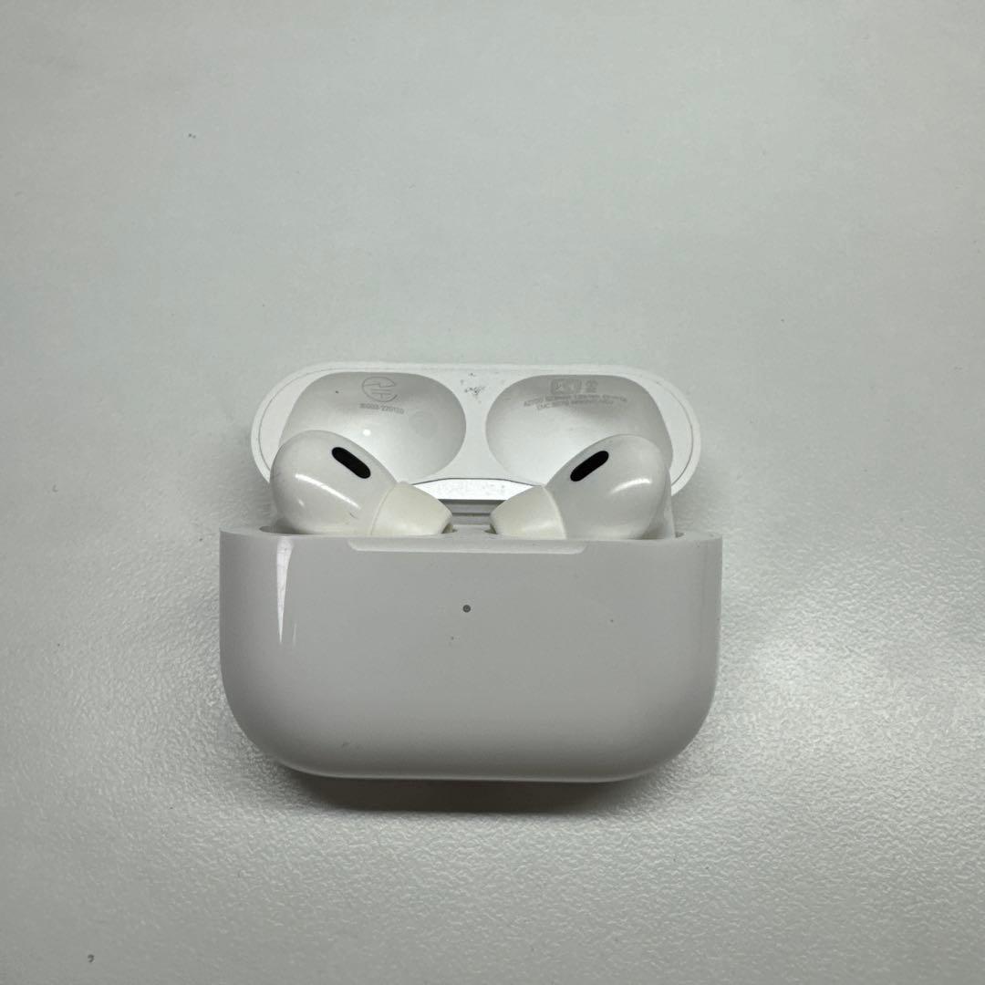 apple air pods pro 2 ＋ i Faceケース付き