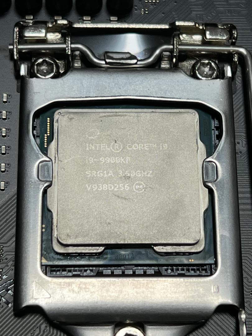 【セット】Core i9-9900KF ASUS Z390-F 動作確認