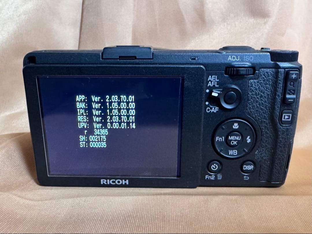 P*n様 RICOH GR コンパクトデジタルカメラ　初代