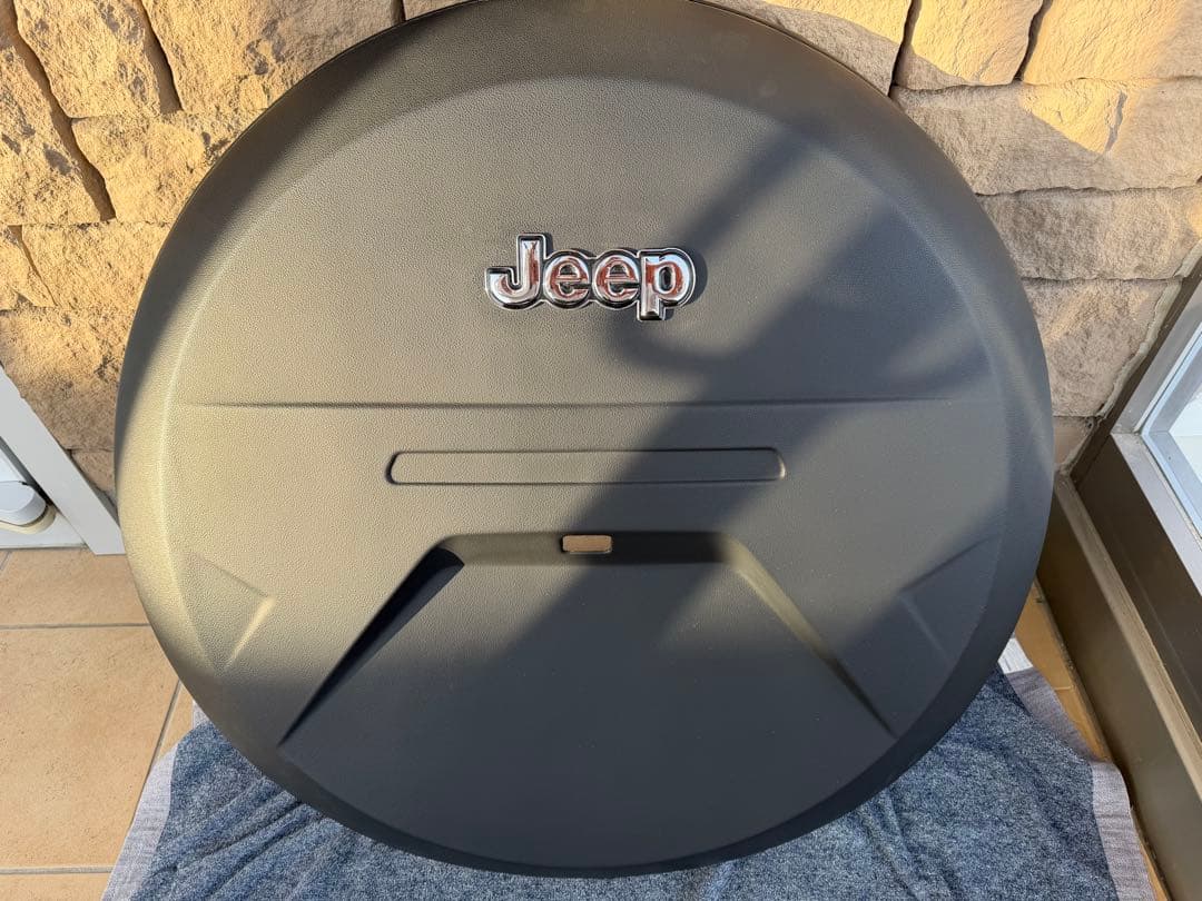 JeepラングラーJL純正スペアタイヤカバー