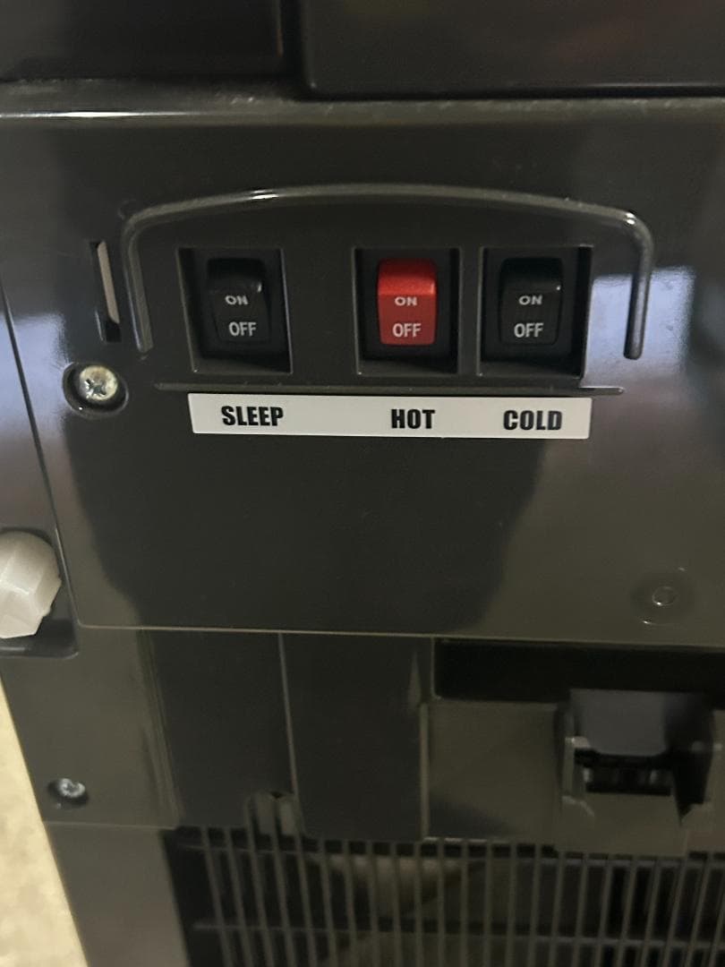 ウォーターサーバー BSS-311 温冷対応 フィルター5個付き 省エネ機能搭載