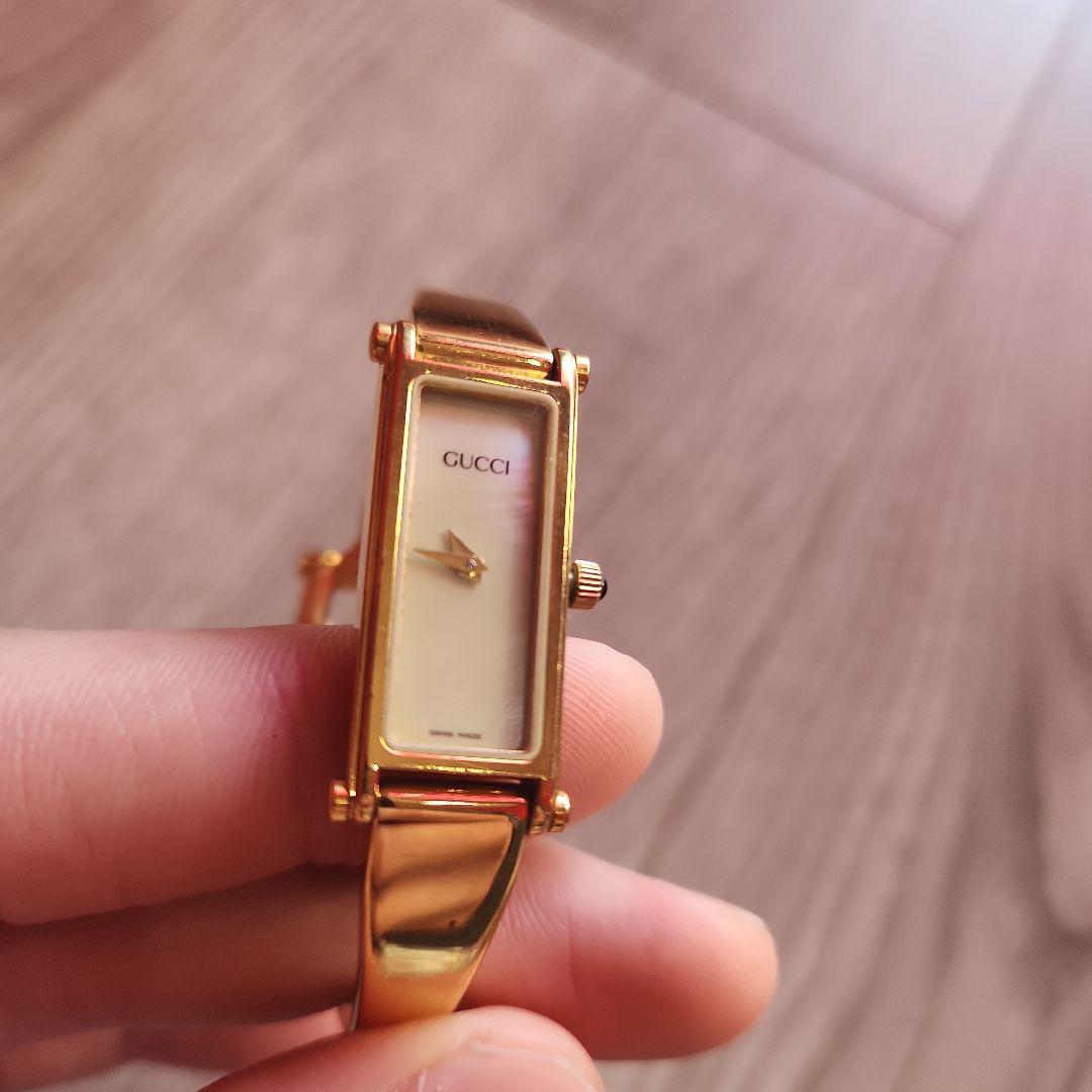 GUCCI レディースウォッチ ゴールド 1500