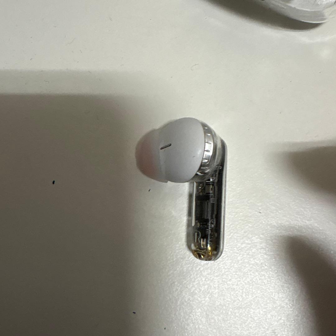 JBL ワイヤレスイヤホン ホワイト 充電ケース付き