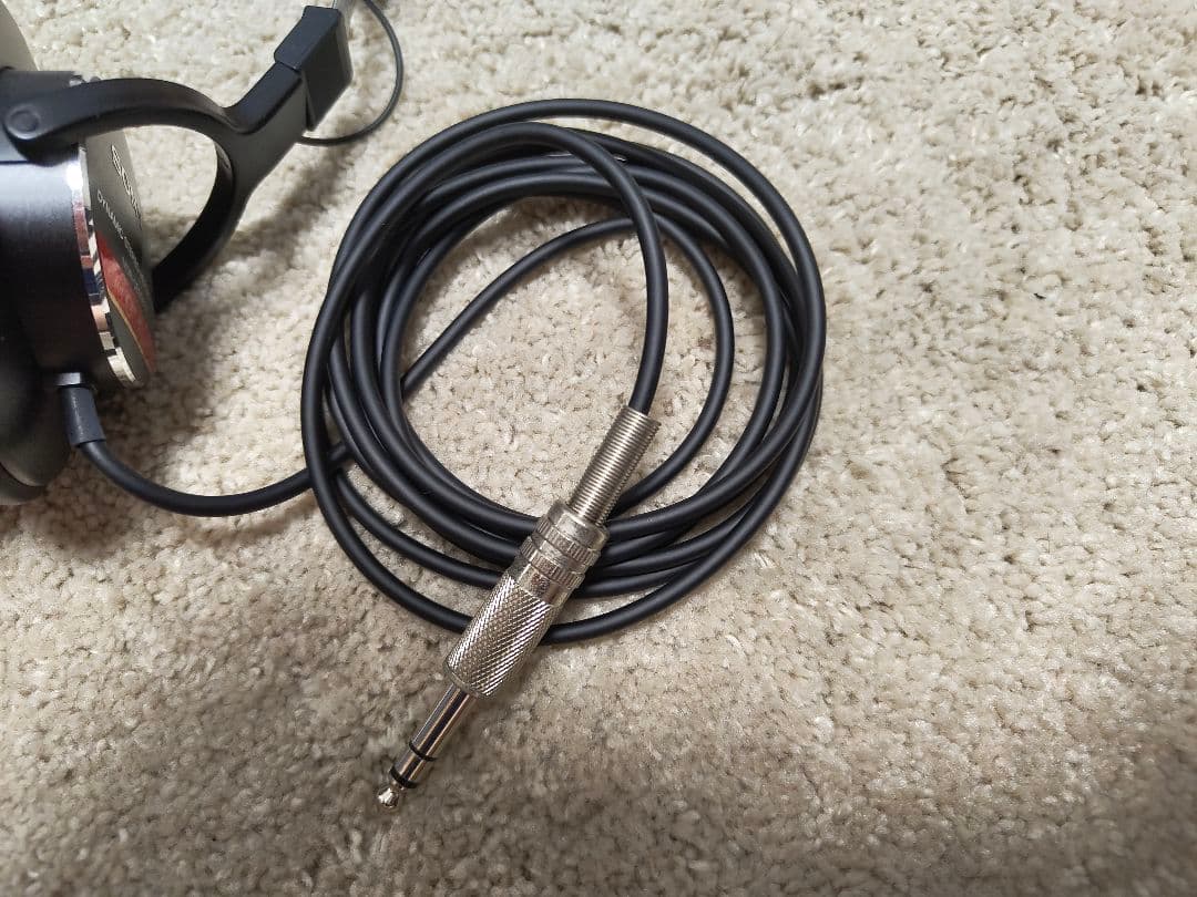 ヘッドホン SONY MDR-C900ST