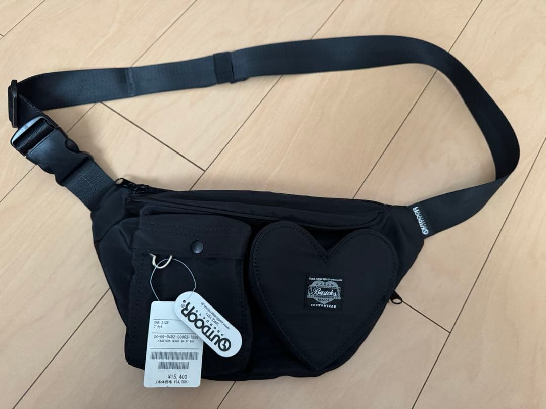 M*様 outdoor products BASICKS ハートバッグFirst