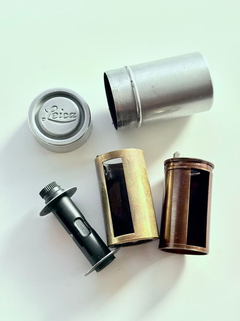 Leica film case フィルム パトローネ