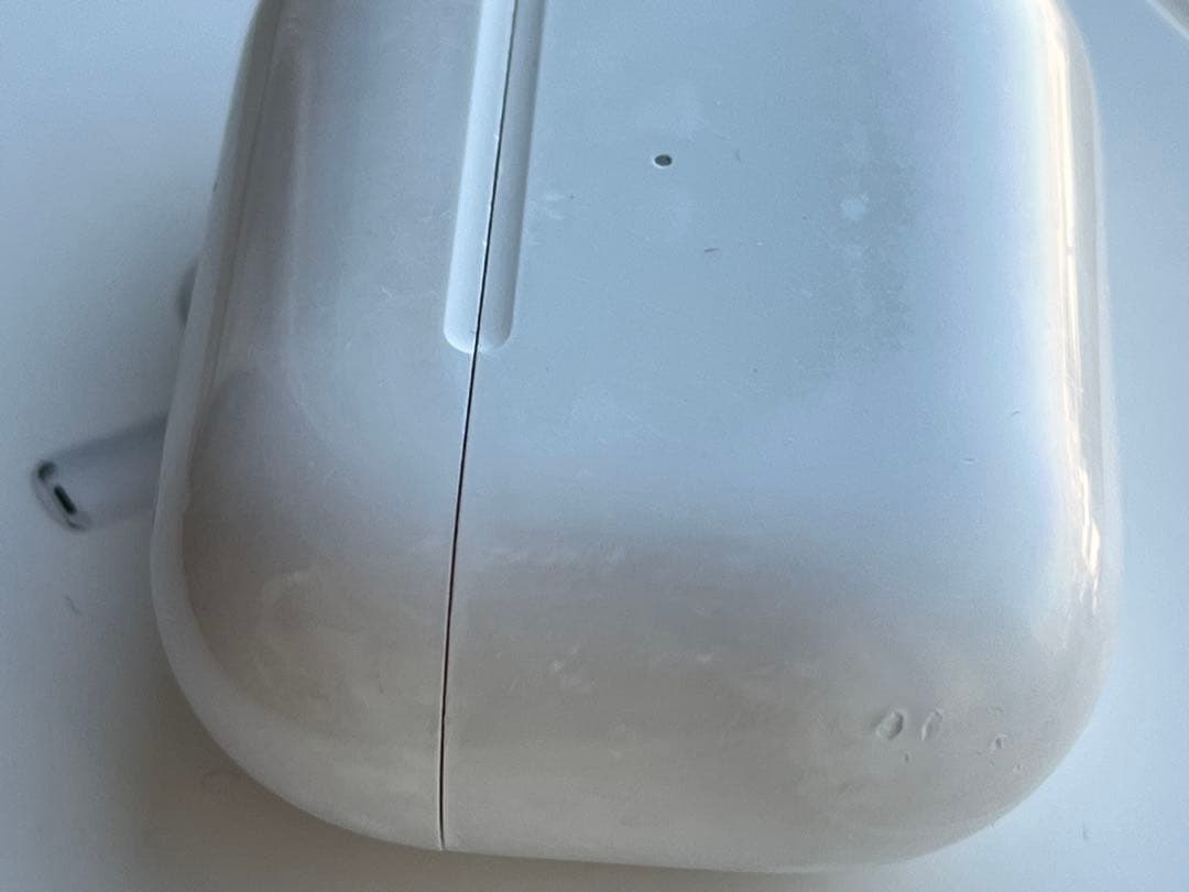 Apple AirPods Pro2 充電ケース付き