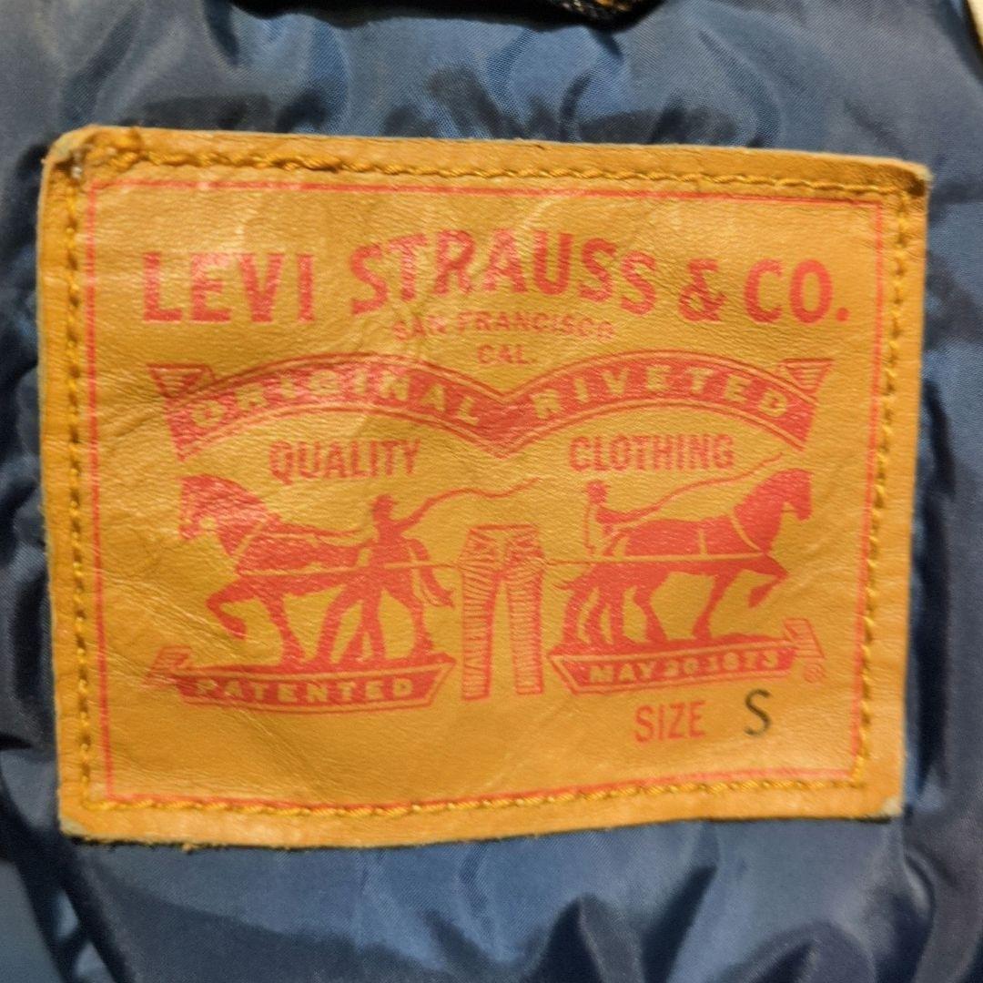 【9999→8888円】リーバイス　デニムダウンジャケット　650FP　Sサイズ