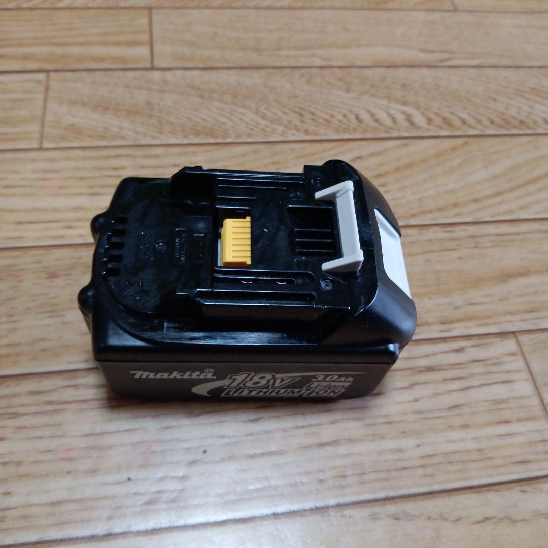 マキタ18V充電式掃除機CL181FD (バッテリーBL1830付)