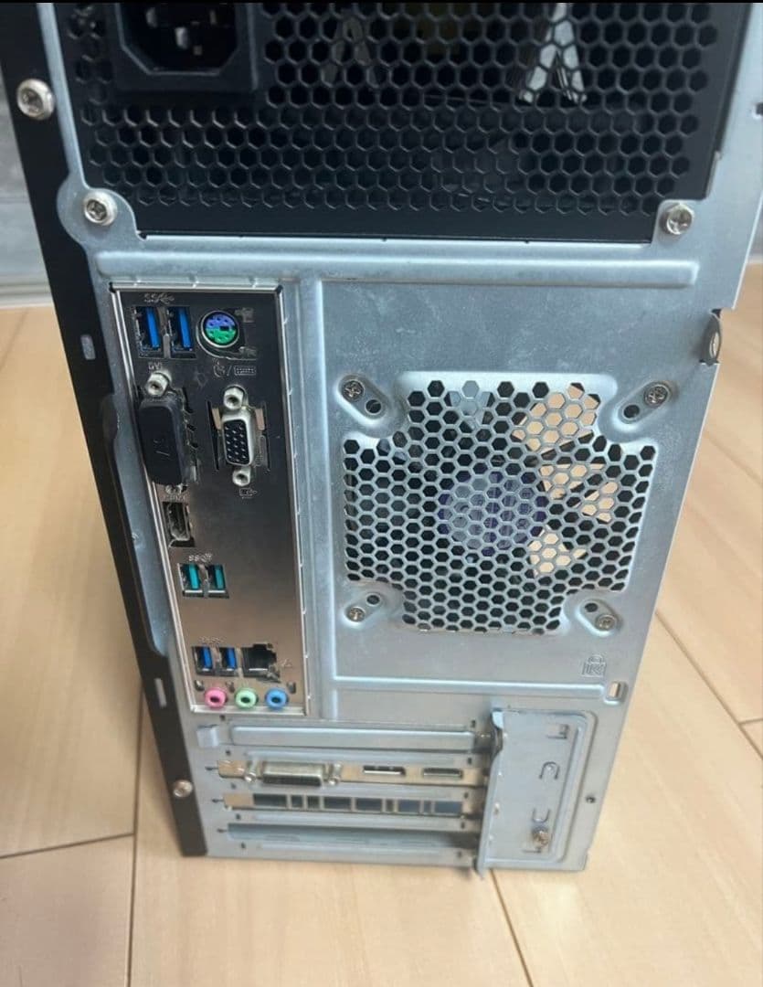 ゲーミングデスクトップパソコン