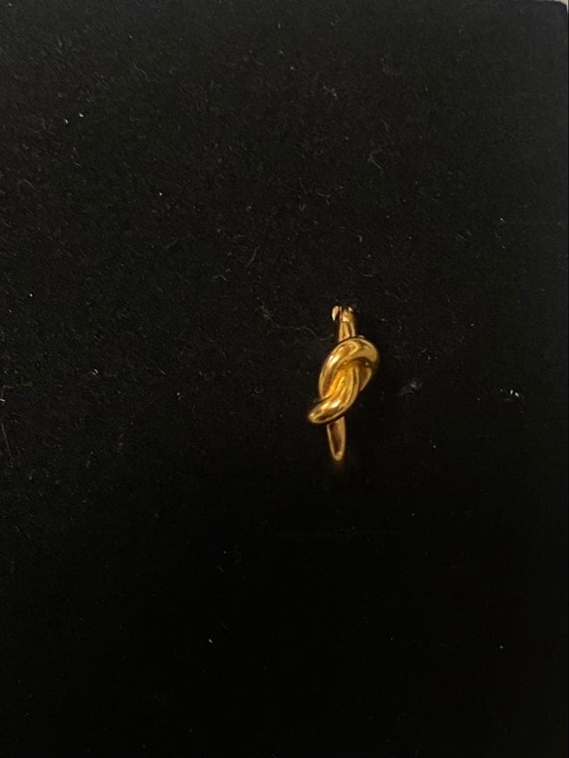 CELINE ノット　スモールフープ/ゴールドフィニッシュ　プラス（片耳）