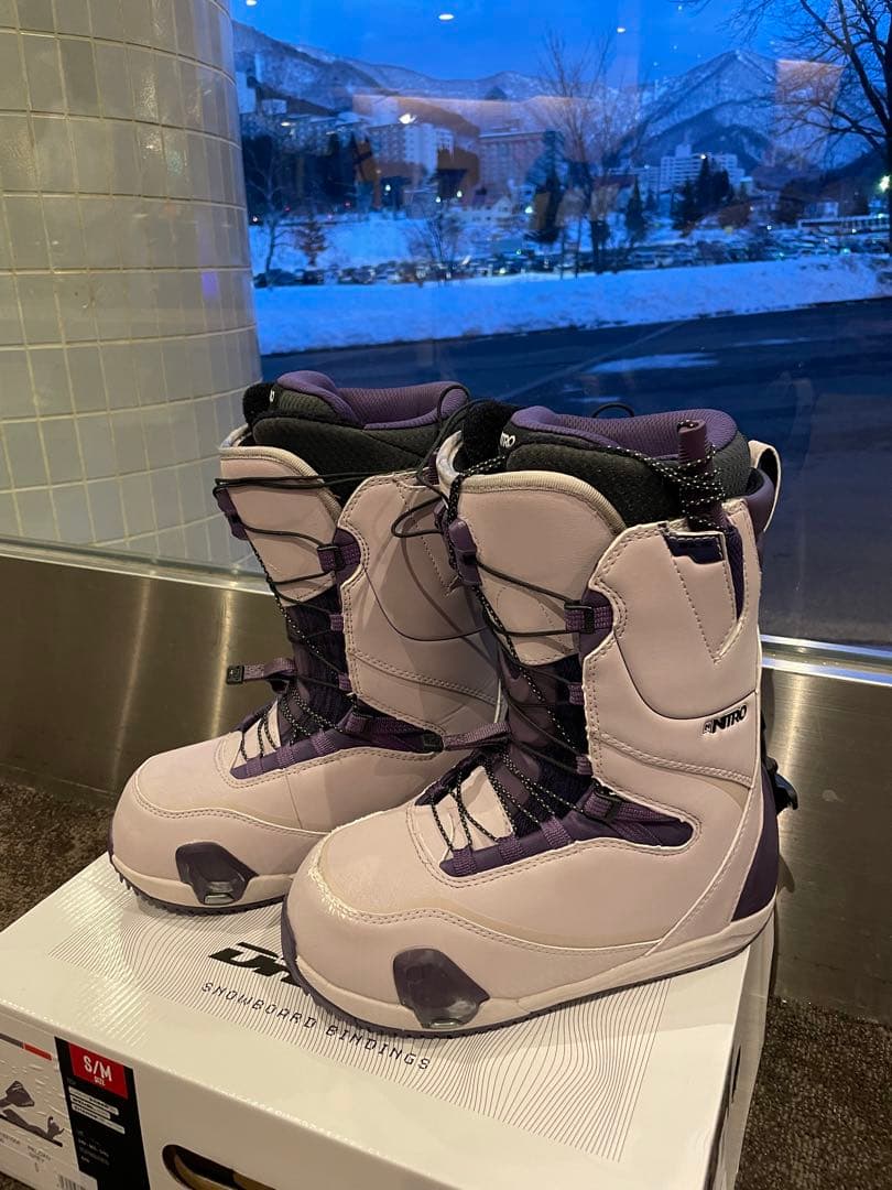 NITRO スノーボードブーツ 女性用