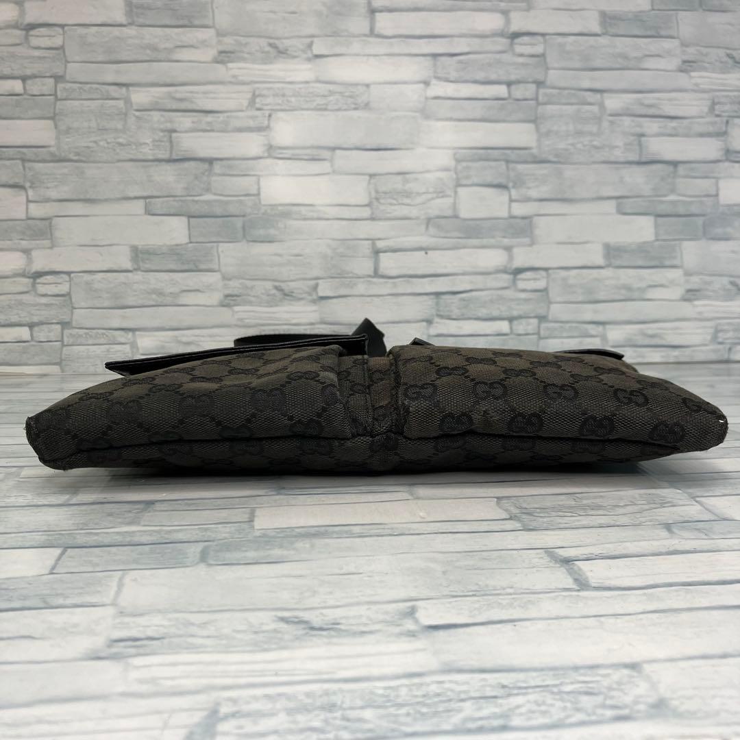 美品　140 GUCCI グッチ　ボディバッグ　ウエストバッグ　GG柄