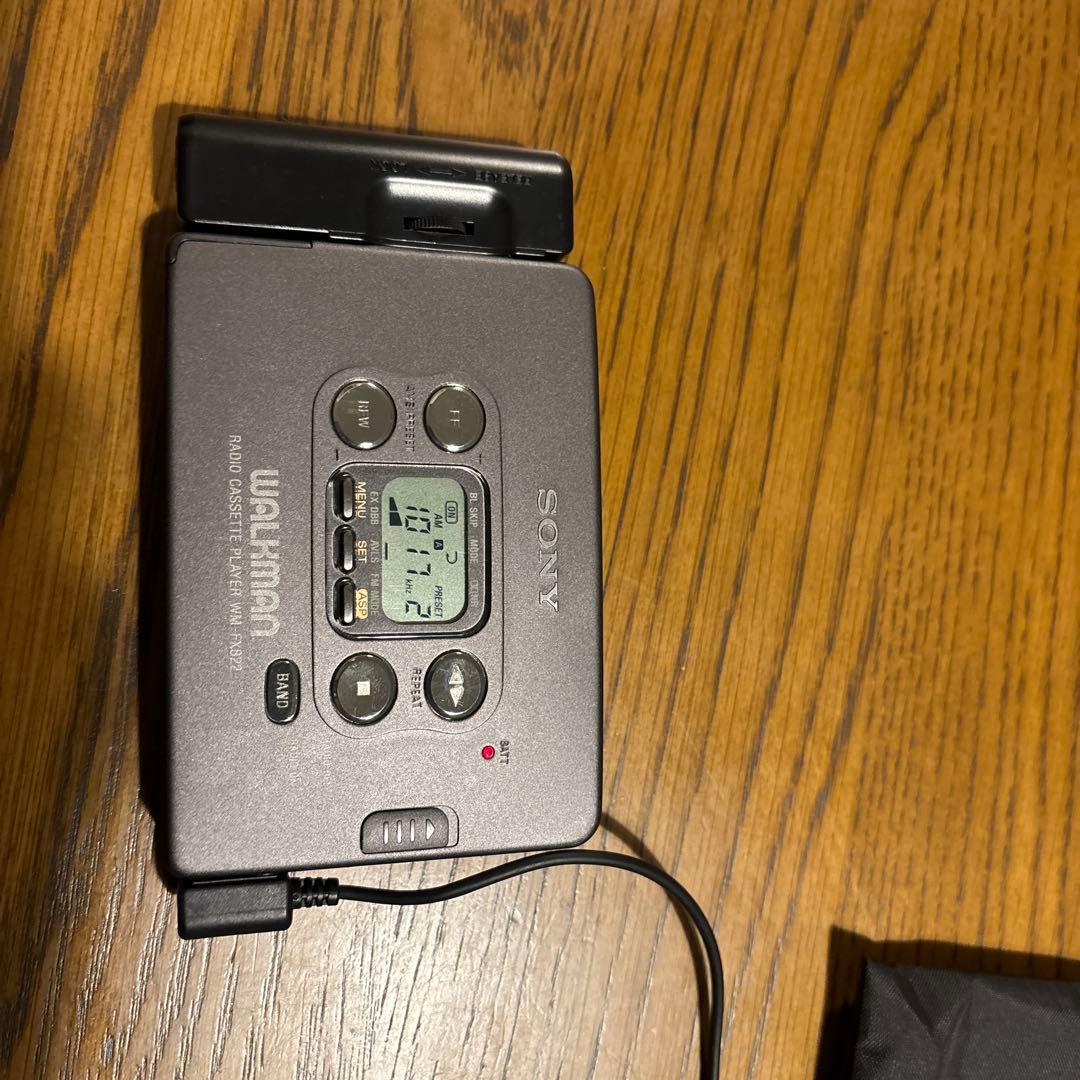 【（希少）箱・説明書付き】SONY ウォークマン　WM-FX822