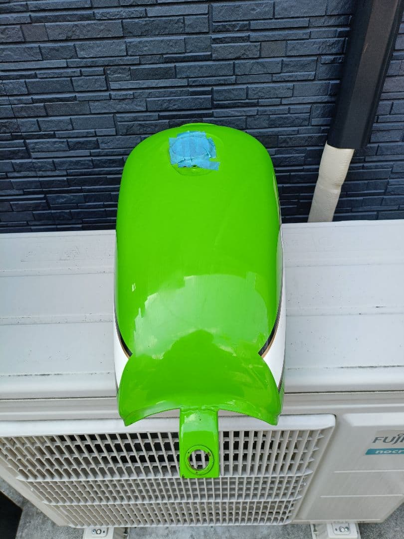 【美品】Kawasaki 250TR純正タンク グリーン