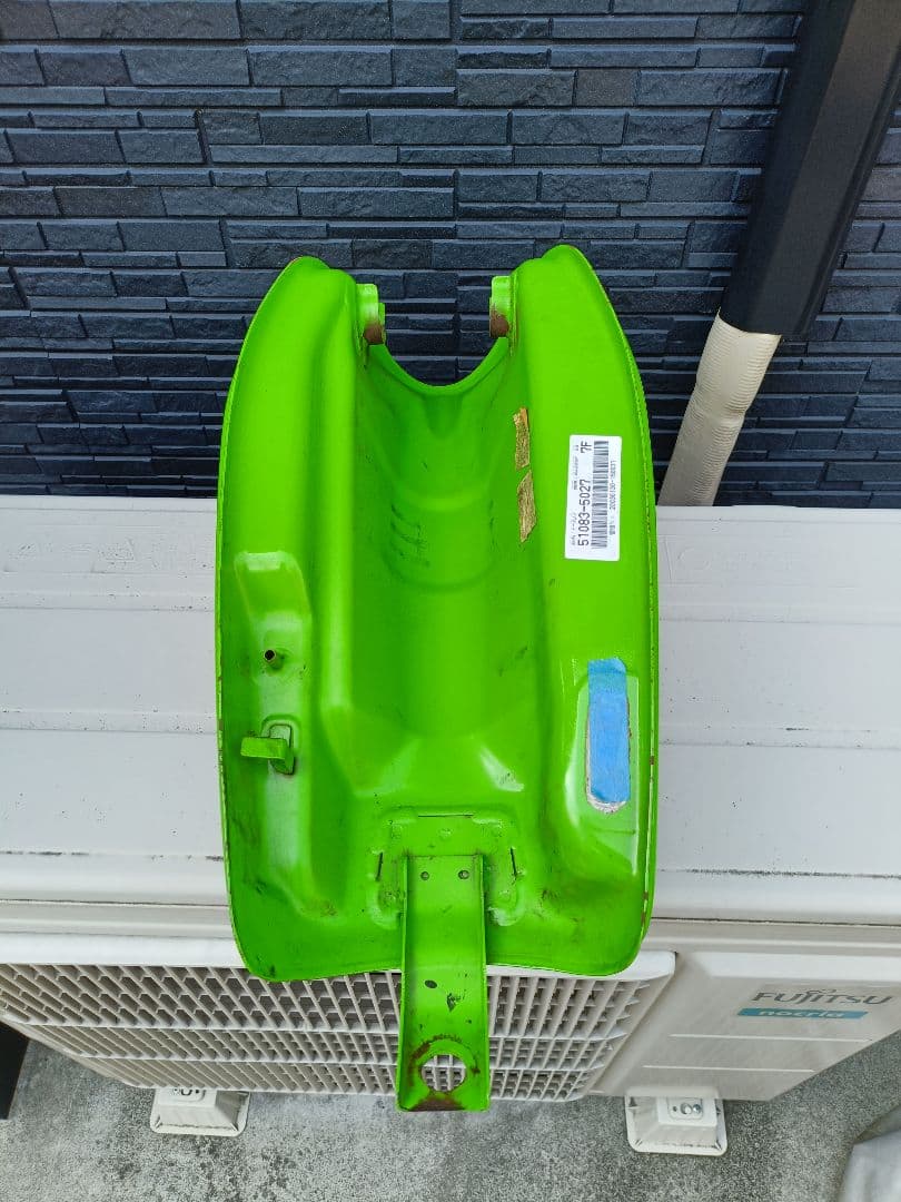 【美品】Kawasaki 250TR純正タンク グリーン