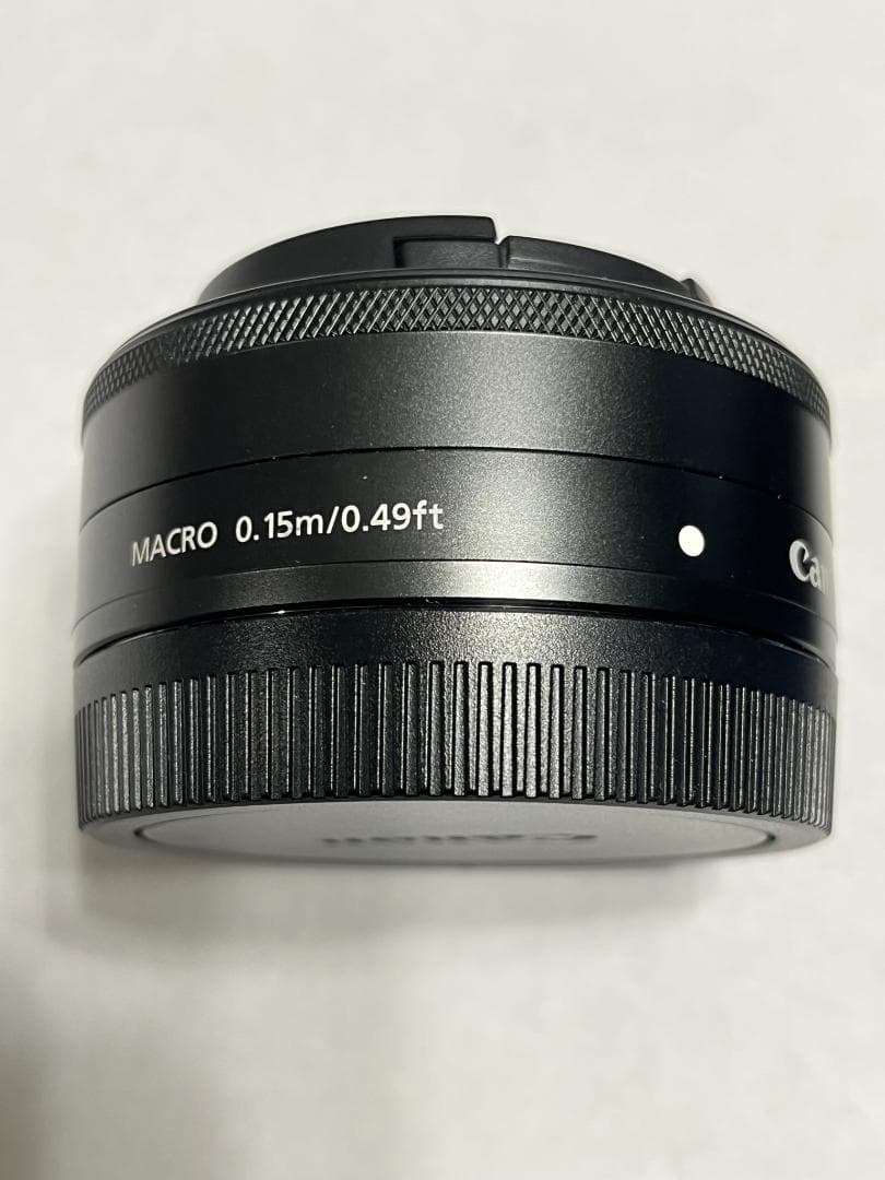 美品　EF-M22mm F2 STM