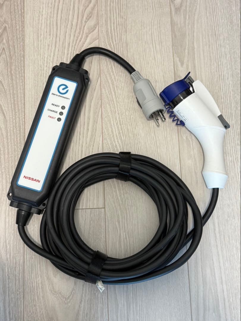 日産 純正 リーフ 充電ケーブル 3NK5E