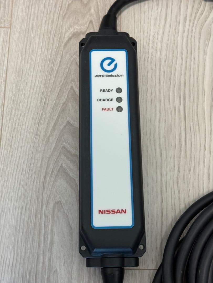 日産 純正 リーフ 充電ケーブル 3NK5E