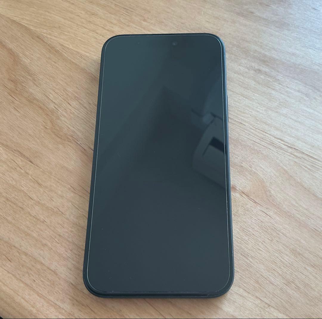 iPhone 15 Plus 128GB ブラック