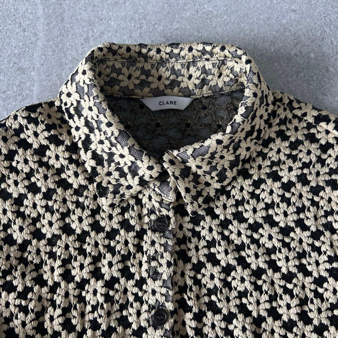 トップス CLANE 3D FLOWER LACE SHIRT