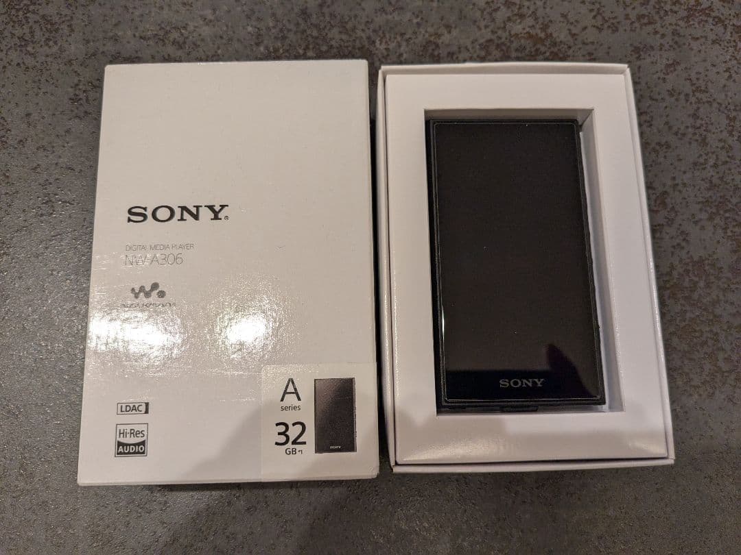 美品 SONY NW-A306 ブラック 32GB 純正ケース付
