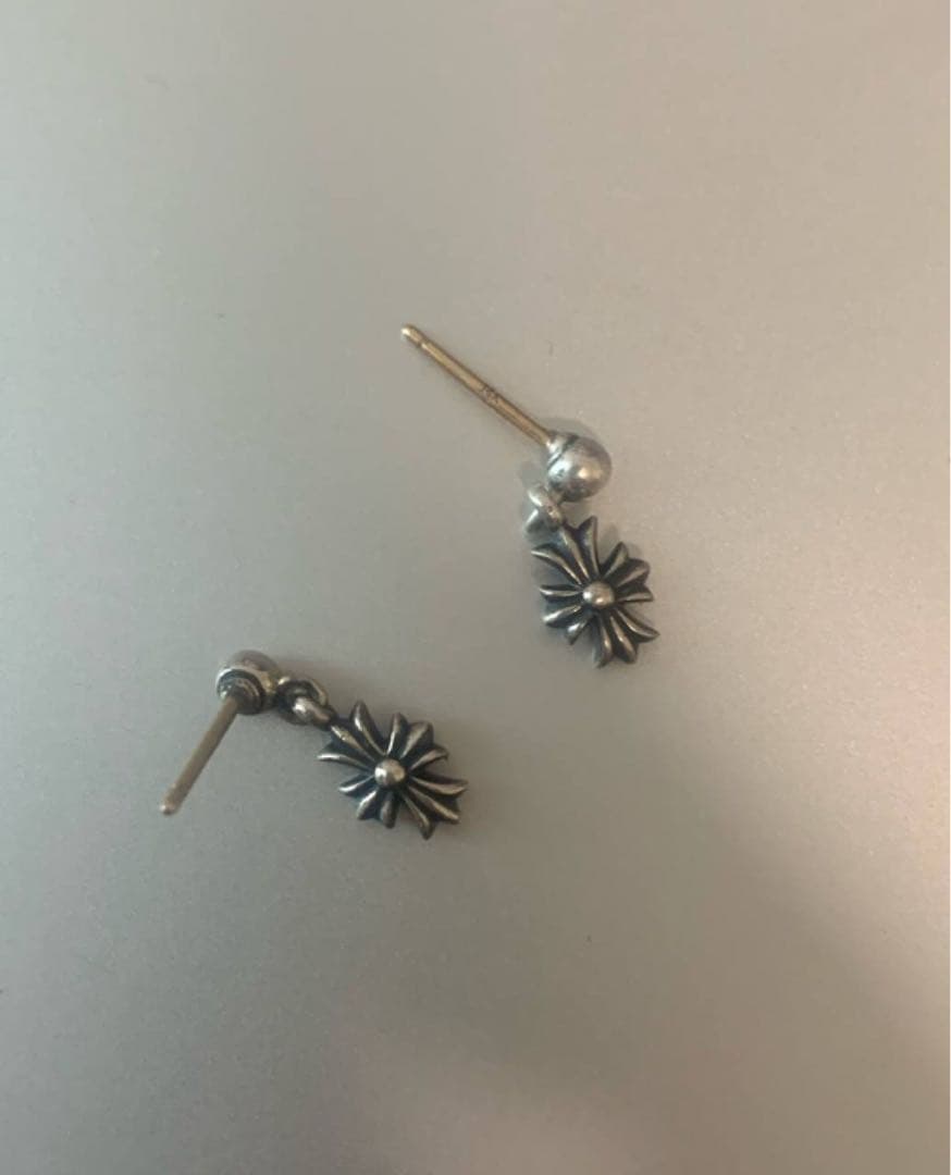 クロムハーツ TNY E CH PLS ピアス アフターサファイア