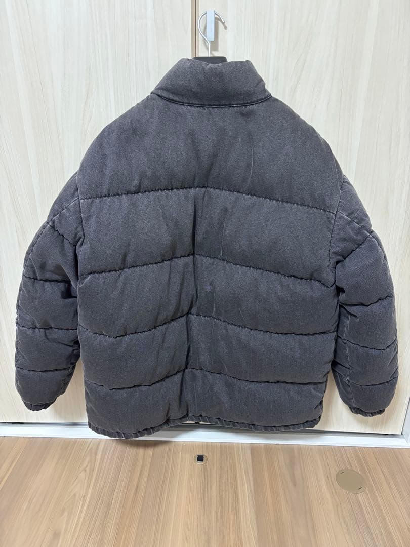 リーバイス ダウンジャケット Mサイズ