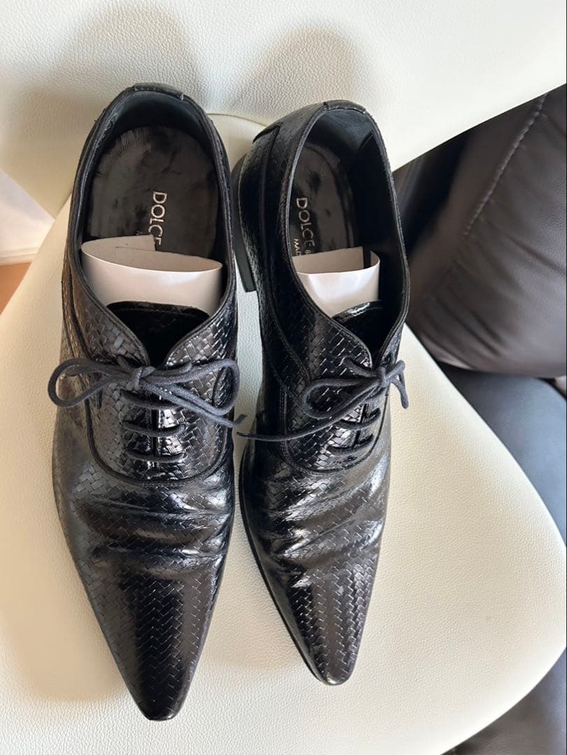 Dolce & Gabbana ブラックレザーシューズ