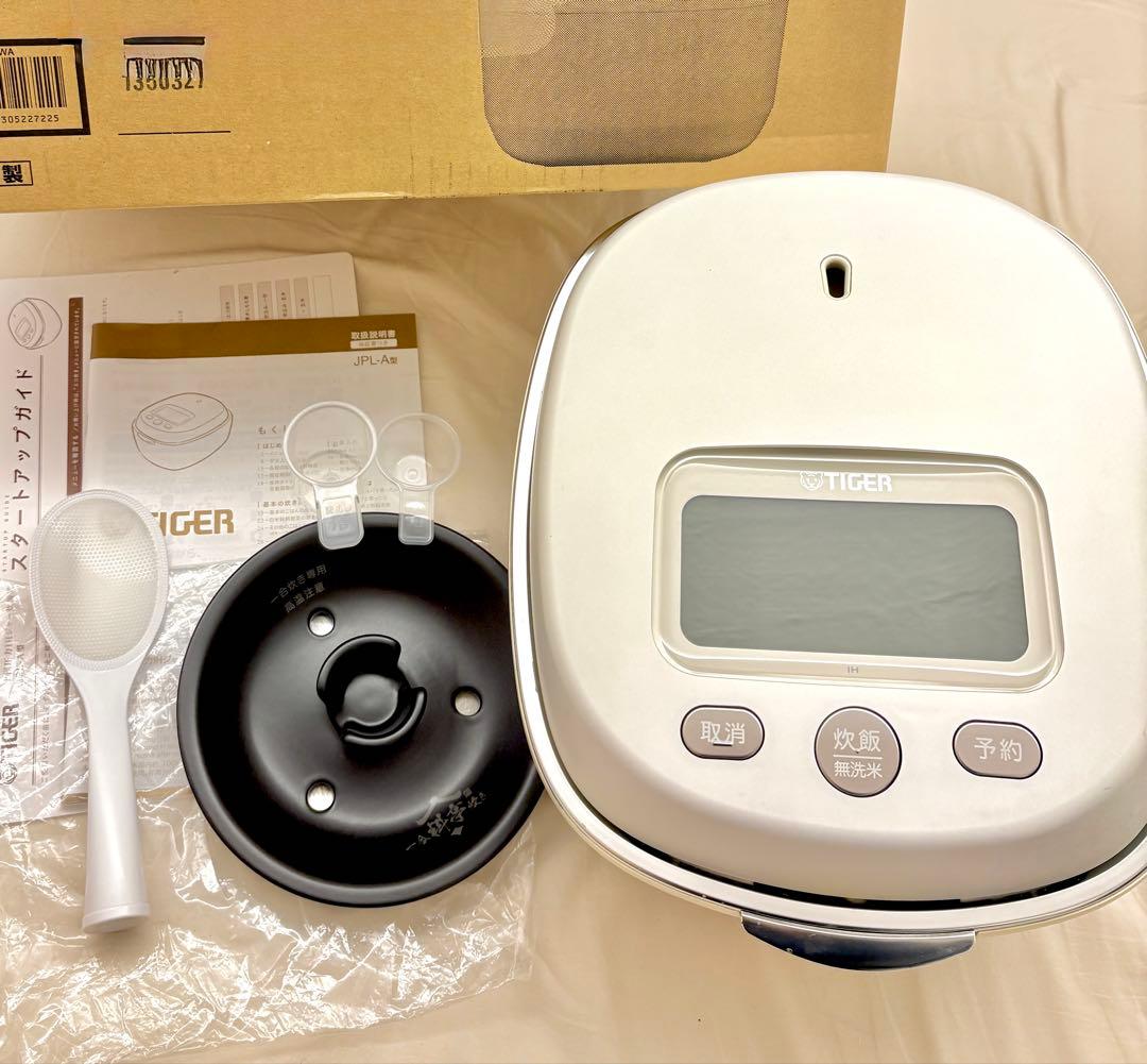 タイガー 土鍋 IH炊飯器 JPL-A100 W 動作確認済 付属品　5.5合