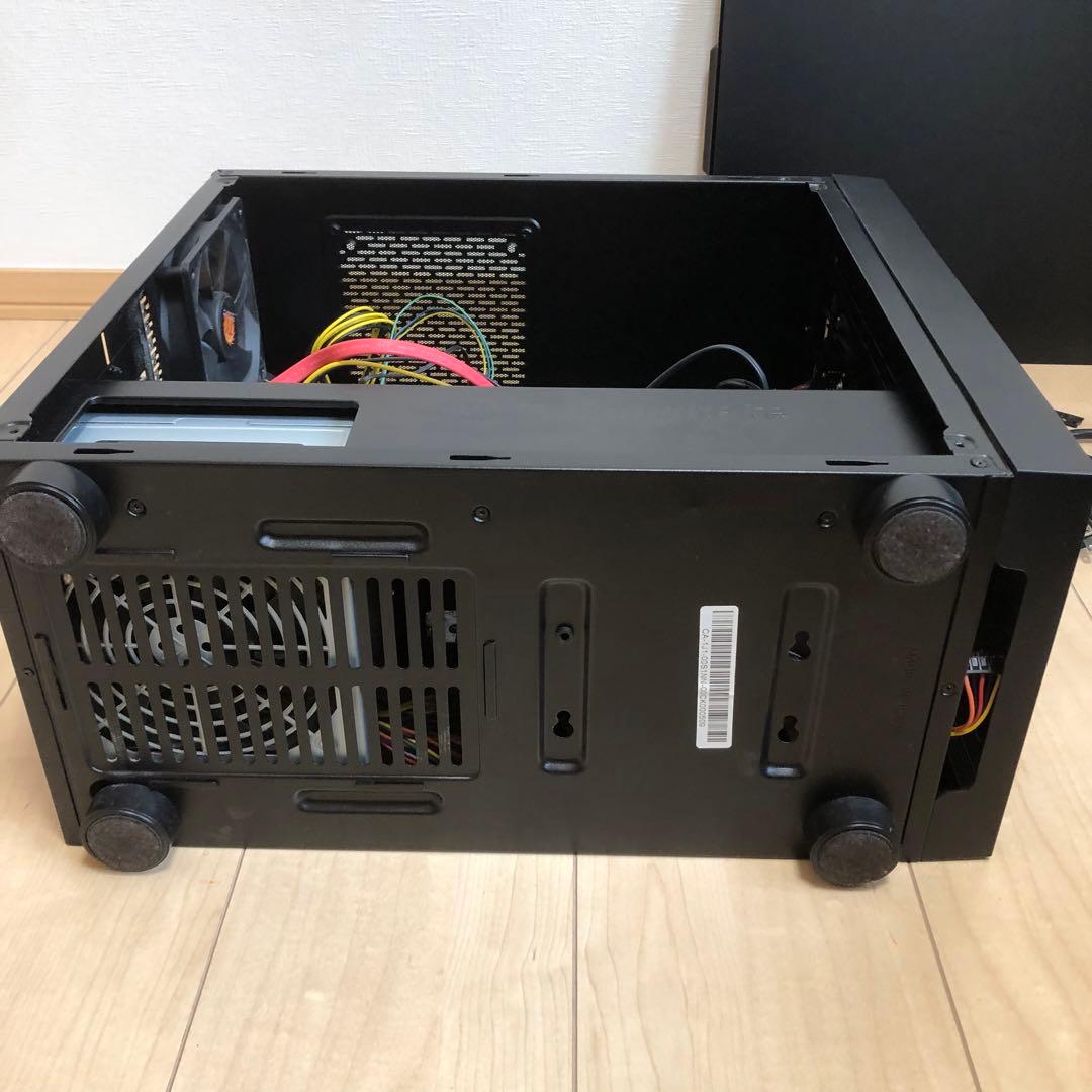 デスクトップPC 本体のみ（SSDレス、Windows11レス）