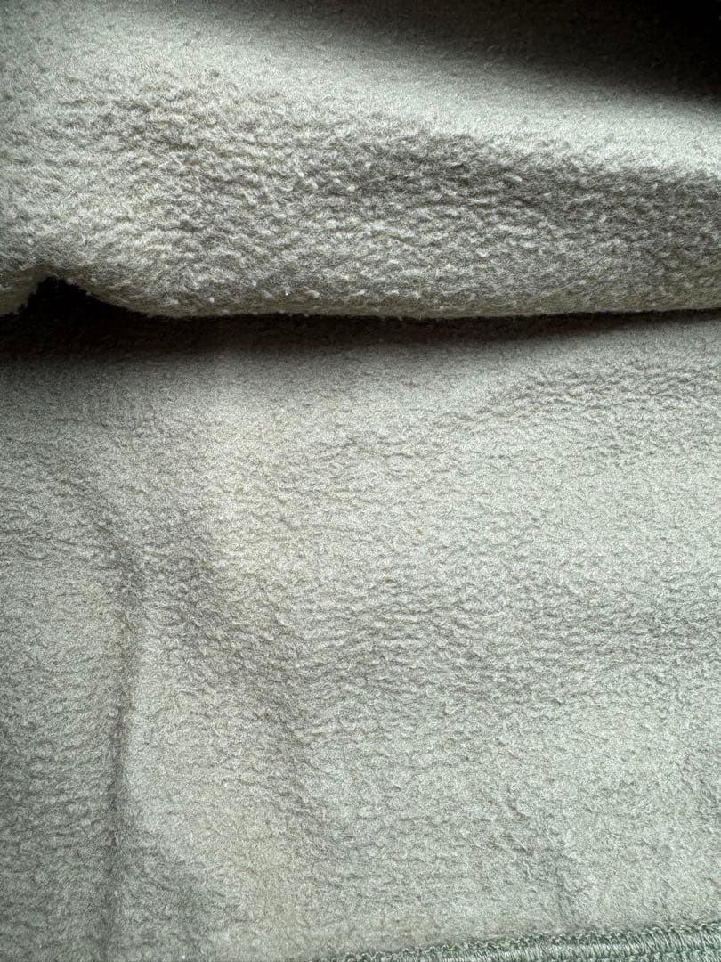 STUSSY オリーブ スウェット