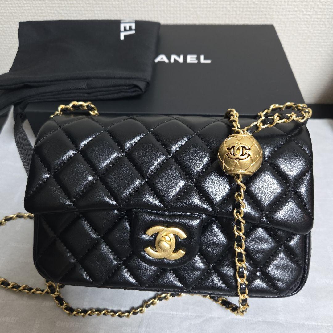 黒 レザー キルティング バッグ