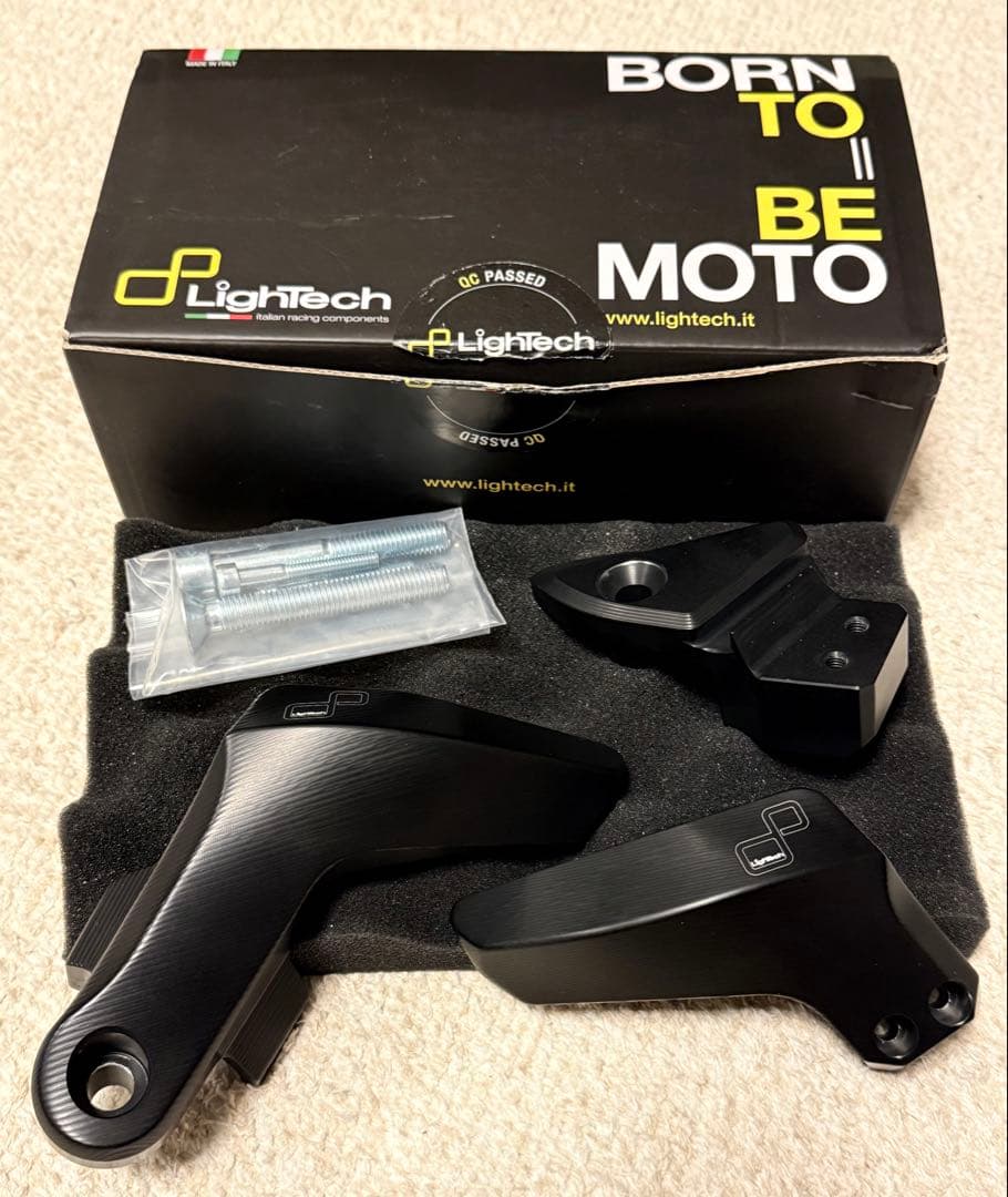 LightTech フレーム・スライダー S1000RR '23〜24年式