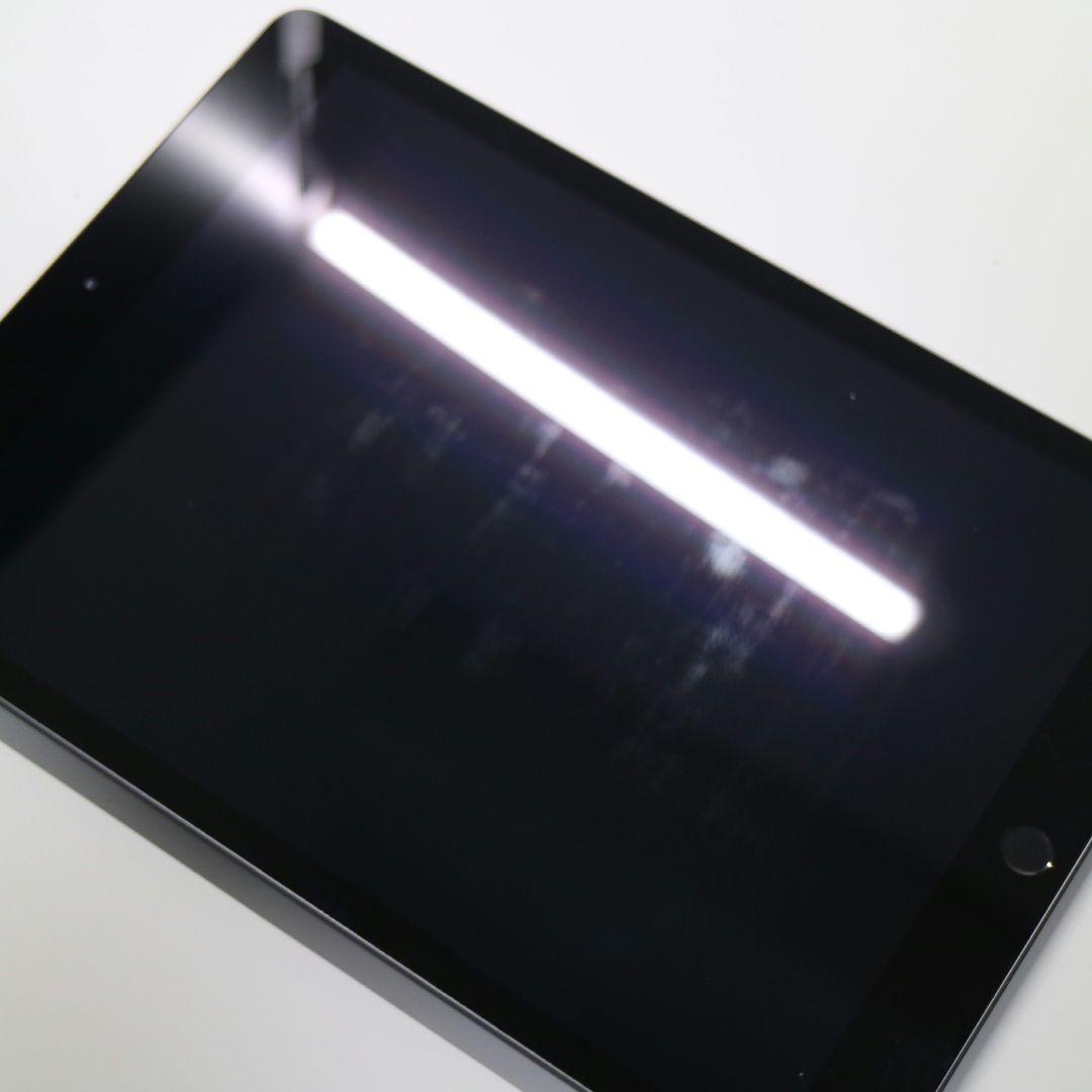 【やや傷】iPad (第8世代) 32GB WiFi+Cellular