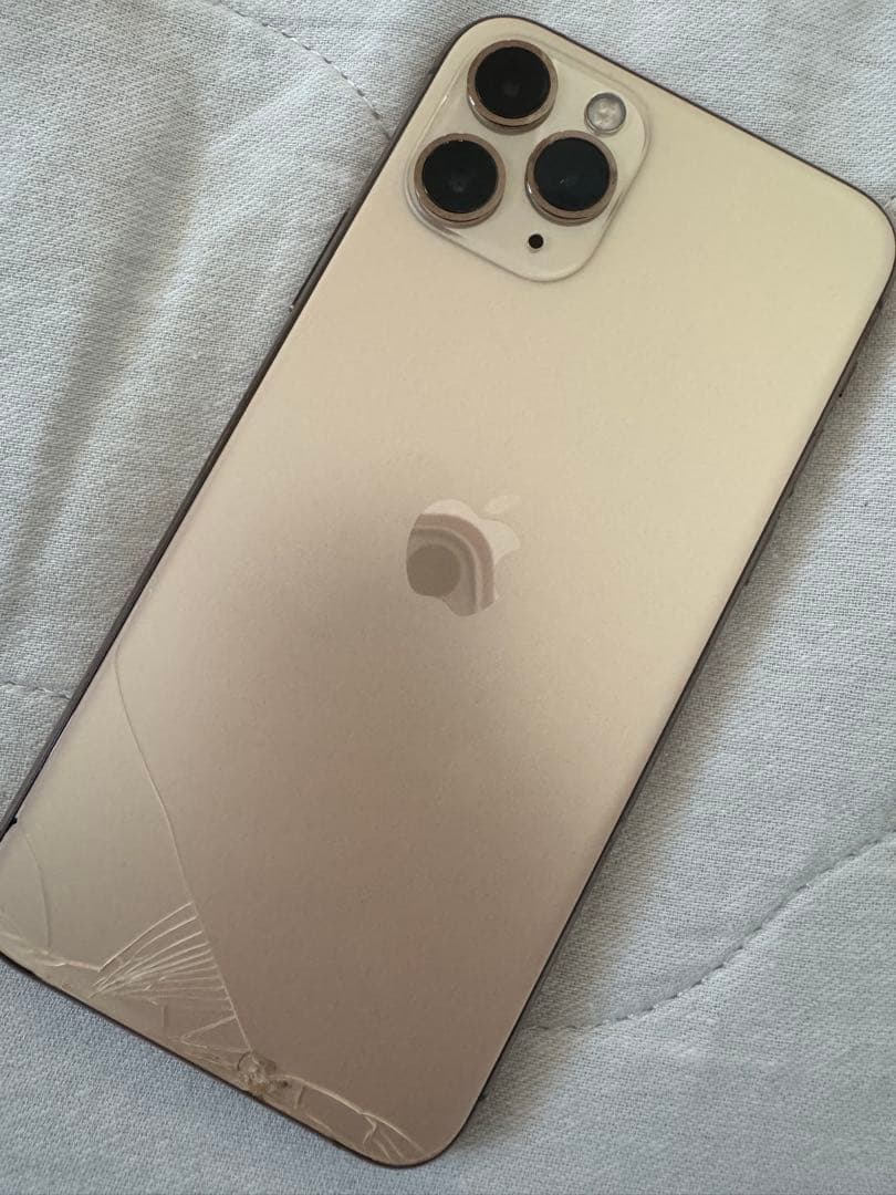 iPhone 11 Pro ゴールド 本体